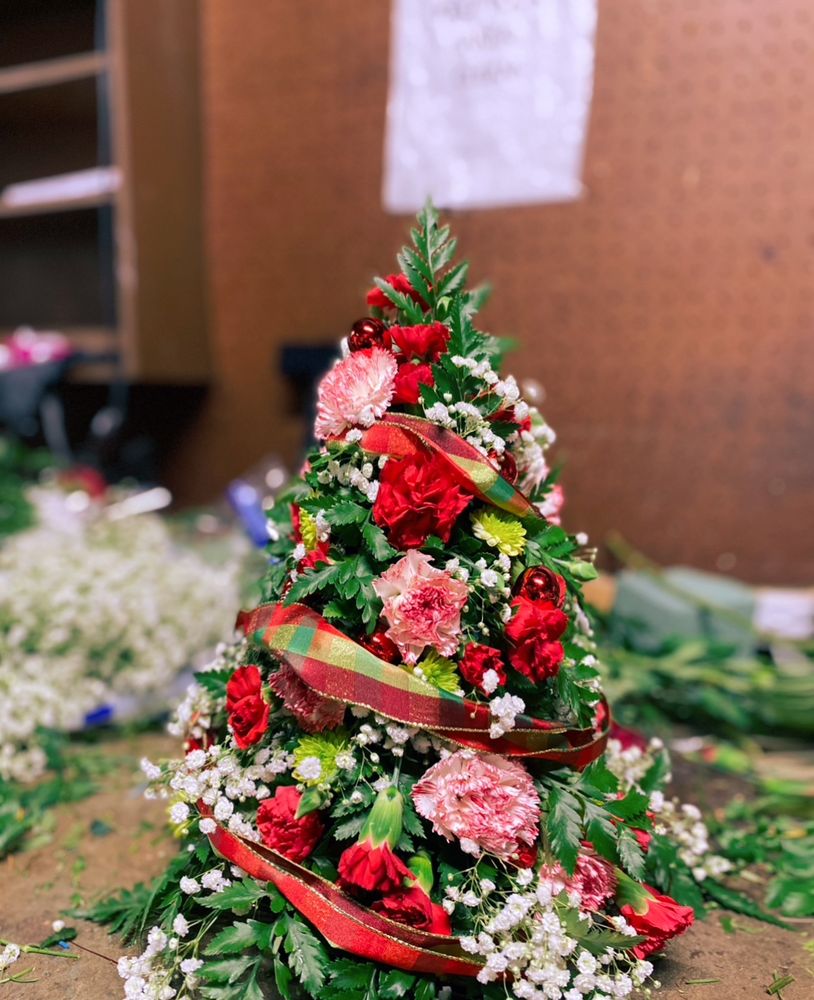 DETROIT FLORAL Updated July 2024 38 Photos 15321 W McNichols Rd