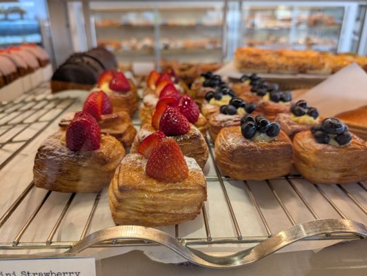 Paris Baguette by null