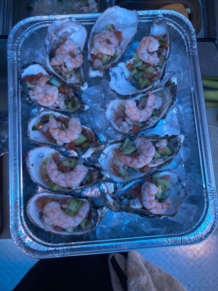 MARISCOS LA CHALUPA Updated October 2024 24 Photos 401 N Johnson