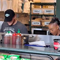 MR PICKLES PROF. SANDWICH MAKERS