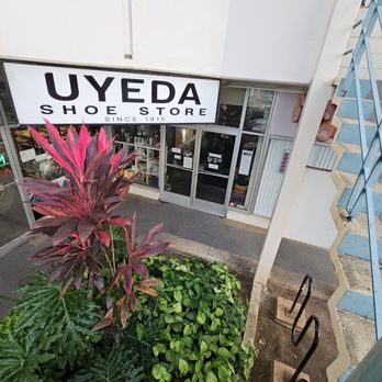 University Plaza - Most famous tenant - Shopping Centers Near Me - Honolulu, Hawaii University Plaza - Most famous tenant - Shopping Centers Near Me - Honolulu, Hawaii