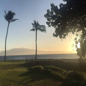 Castaway Cafe - Great sunset views! - American Near Me - Lahaina, Hawaii