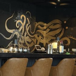 Fabulous octopus mural