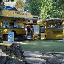 The Sunrise Shack - Sharks Cove