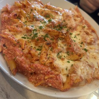 Bella Amici Pizzeria & Restaurante - Penne Ala Vodka - Italian Near Me - Boca Raton, Florida