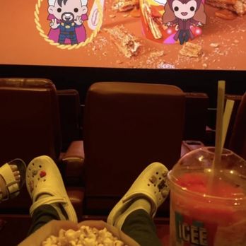 AMC Burbank Town Center 6 - Inside (Regular Popcorn and Icee) - Cinema Near Me - Burbank, California