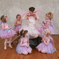 Footsteps Dance Academy - Pre-school Ballet
