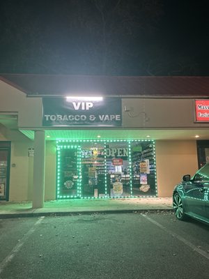 Vip Tobacco & Vape, 1101 E Montgomery Cross Rd, Savannah, GA 31406, US -  MapQuest