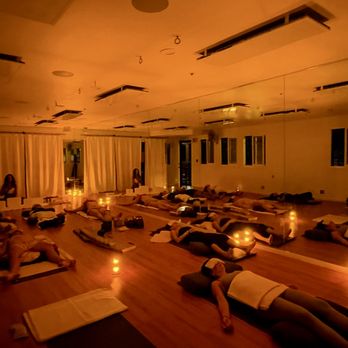Black Coral Yoga - Evening Candlelit Sound Bath - Yoga Near Me - Hanalei, Hawaii Black Coral Yoga - Evening Candlelit Sound Bath - Yoga Near Me - Hanalei, Hawaii