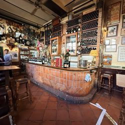 La Tana - Inside