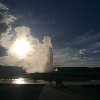 Old Faithful - Observation Point - Old faithful - Hiking Near Me - Old Faithful, Wyoming