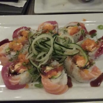 KuniSama - Peach blossom special roll - Sushi Bars Near Me - Fresno, California KuniSama - Peach blossom special roll - Sushi Bars Near Me - Fresno, California