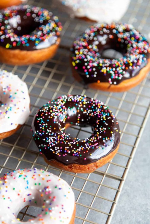 Odem Donut Place Logo
