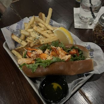 Iggy's Doughboys & Chowder House - Hot Lobster Roll Dinner - Seafood Near Me - Warwick, Rhode Island Iggy's Doughboys & Chowder House - Hot Lobster Roll Dinner - Seafood Near Me - Warwick, Rhode Island