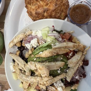 Skillets Restaurant - Salad and strawberry scone - Breakfast & Brunch Near Me - Wellington, Florida