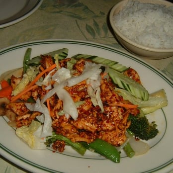 US Thai Cafe - Garlic Delight! - Thai Near Me - Edgewater, Colorado US Thai Cafe - Garlic Delight! - Thai Near Me - Edgewater, Colorado