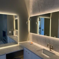 Art & Mirror Center - Custom backlit mirror