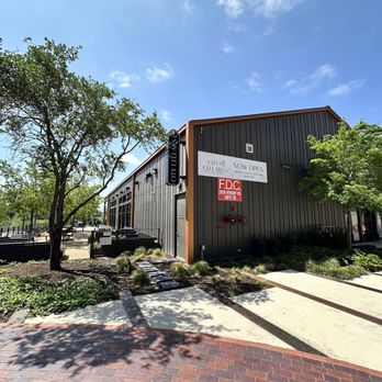 City Cellars HTX - New American Near Me - Houston, Texas