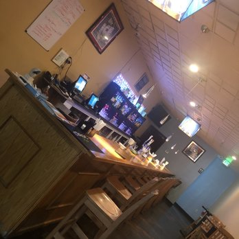 Karen's seafood - Bar area - Seafood Near Me - Silver Spring, Maryland