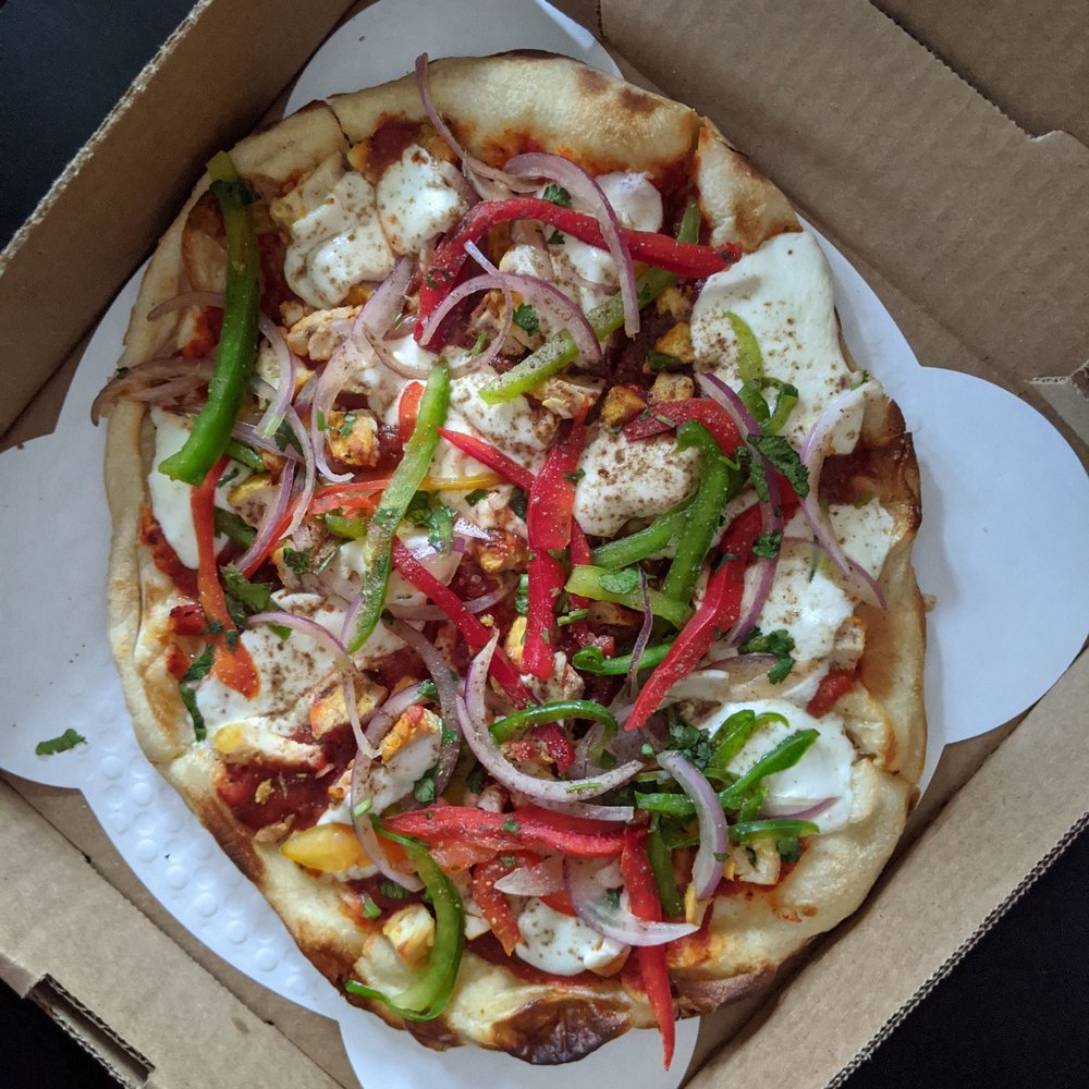 10 inch chicken tikka pizza - so yummy