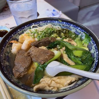 Lanzhou Ramen N Sushi - A11. Seafood Hand-Pulled Noodle Soup - Sushi Bars Near Me - Roswell, Georgia