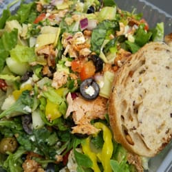 Nalley Fresh - Aegean salad with salmon