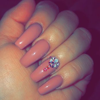 MD Beyond Polish - Nail Salons Near Me - Lodi, California