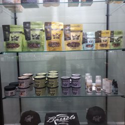 Pet products to help with your pet's anxiety, pain, dry skin