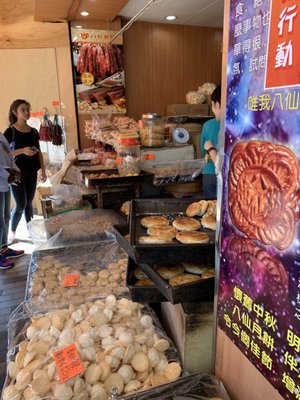 Hong Kong Foodie Tasting Tours by null