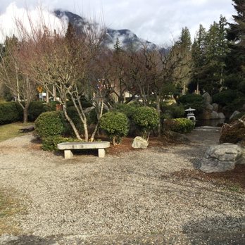 Memorial Park - Friendship Garden. - Parks Near Me - Hope, British Columbia