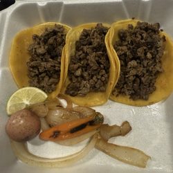 Carnitas la Cotorra - fajita tacos