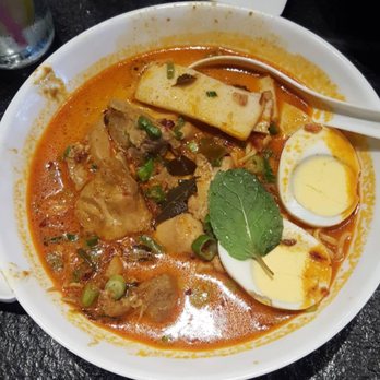 Food Terminal - Kari Chicken Noodle Soup - Malaysian Near Me - Chamblee, Georgia