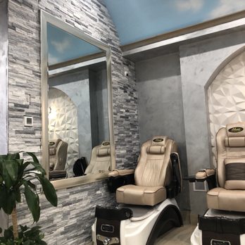 Aura Nails & Spa II - Nail Salons Near Me - Fairfield, Ohio Aura Nails & Spa II - Nail Salons Near Me - Fairfield, Ohio