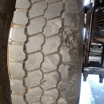 Orange Truck Sales - Damage to a inner rear tire on a box truck - Commercial Truck Dealers Near Me - Orlando, Florida Orange Truck Sales - Damage to a inner rear tire on a box truck - Commercial Truck Dealers Near Me - Orlando, Florida