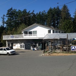 Galiano Garage & Groceries