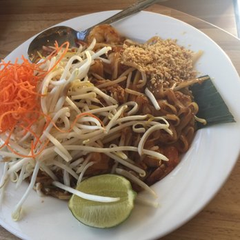 Thai Wok Kitchen - Shrimp pad Thai spice level - Thai Near Me - Vancouver, Washington