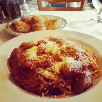Donato'S Restaurant And Pizza - Pizza Near Me - Woodside, New York