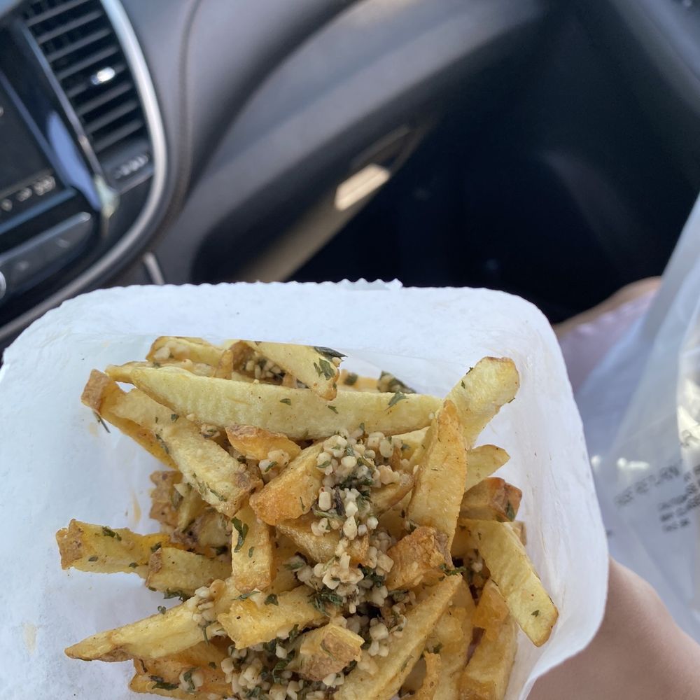J's Burgers - Garlic fries - Burgers Near Me - Paso Robles, California J's Burgers - Garlic fries - Burgers Near Me - Paso Robles, California