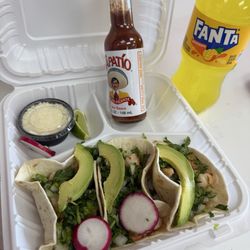 El Paisa Deli - Shrimp Tacos