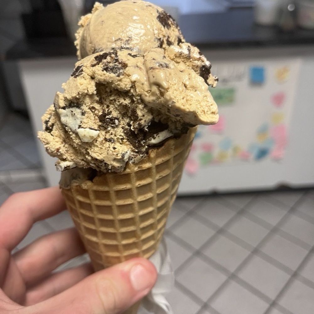 Captain Dusty's Ice Cream - Missippi mud!!! Very good and would recommend - Ice Cream & Frozen Yogurt Near Me - Manchester, Massachusetts Captain Dusty's Ice Cream - Missippi mud!!! Very good and would recommend - Ice Cream & Frozen Yogurt Near Me - Manchester, Massachusetts