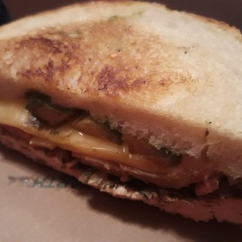 HELLUVA Brewing Company - $14.00 Grilled Chicken Samdwhich - Brewpubs Near Me - Chandler, Arizona