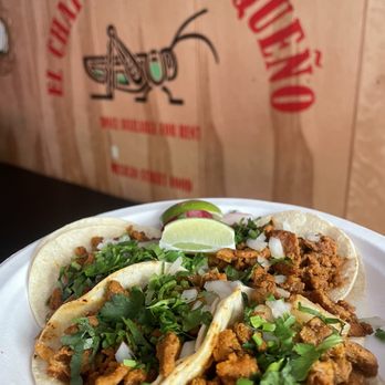 El Chapulin Oaxaqueno - Pastor w/ their indoor seating! (IG: @evsn_eats) - Food Trucks Near Me - Seattle, Washington El Chapulin Oaxaqueno - Pastor w/ their indoor seating! (IG: @evsn_eats) - Food Trucks Near Me - Seattle, Washington