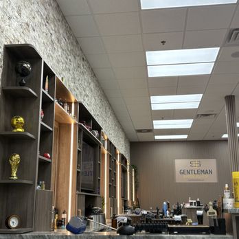 US Gentleman Barber Shop - Barbers Near Me - Dacula, Georgia