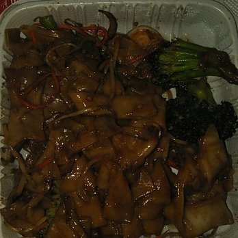 Happy Chef Restaurant - Chinese Near Me - Burlingame, California