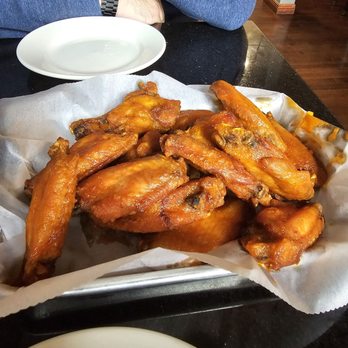 Knuckleheads - Hot wings - New American Near Me - Wallingford, Connecticut