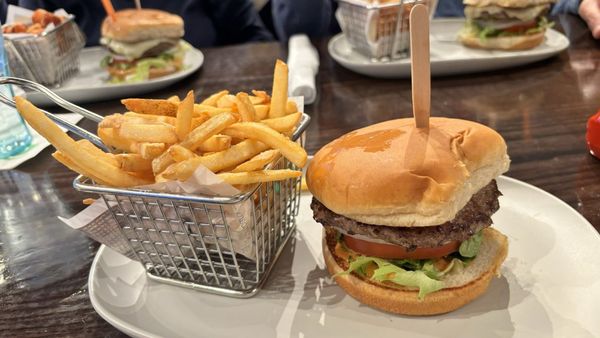 Wahlburgers by null