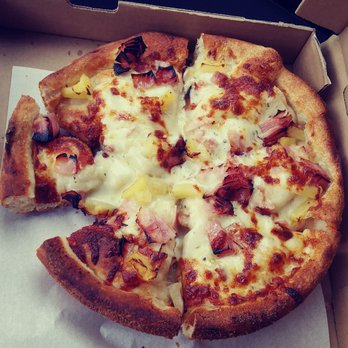 Pizza Booyah - Hawaiian with white sauce, good but needs a little care with toppings - Pizza Near Me - Willoughby, Ohio
