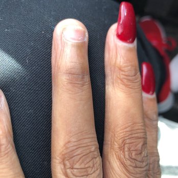 Andy Nails - These are my nails after two days. The gel polish is cracked and a nail is gone. The other hand also has nail with polish issues. - Nail Salons Near Me - Memphis, Tennessee