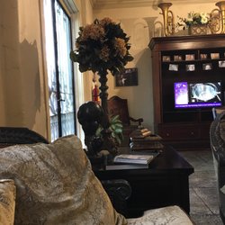 Atlas Dermatology - Waiting room