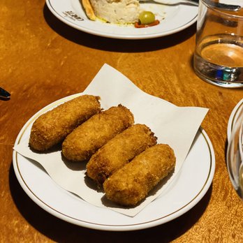 Cañete - Croquettes - Tapas/Small Plates Near Me - Barcelona, B Cañete - Croquettes - Tapas/Small Plates Near Me - Barcelona, B